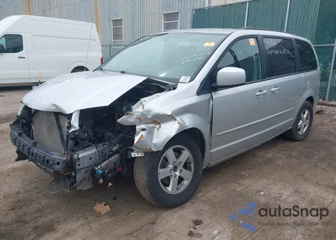 2012 Dodge Grand Caravan Sxt z USA, uszkodzony, nr VIN 2C4RDGCG4CR111576